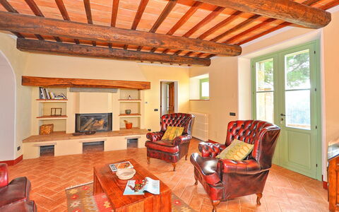 Villa Noceta: Pièce, Propriété, Salon, Bâtiment, Plafond, Meubles, Maison, Design Intérieur, Parquet, Sol