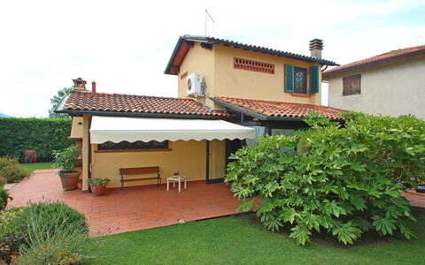 Casa Daniela: Toit, Store, Domicile, Ombre, Jardin, Structure En Plein Air, Pot De Fleur, Arrière-Cour, Cour, Plante D'Appartement