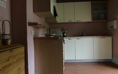 Il Fienile: Pièce, Propriété, Sol, Bâtiment, Cuisine, Meubles, Maison, Cabinetry, Dur, Sol
