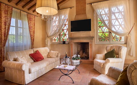 Le Vigne 6: Marron, Meubles, Propriété, Canapé, Bois, Design Intérieur, Éclairage, Salon, Fenêtre, Confort