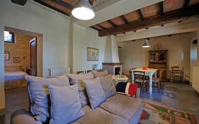 Ciliegio: Pièce, Propriété, Bâtiment, Salon, Meubles, Design Intérieur, Plafond, Maison, Immobilier, Domicile